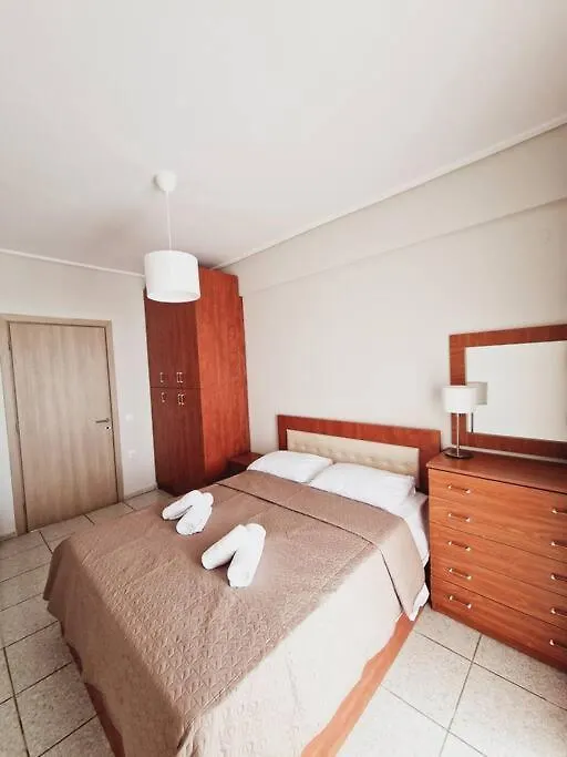 Viktoria Sea View Apartment Peraía